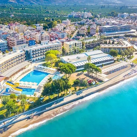 Hotel & 4*