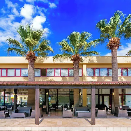 Szálloda & Gümüldür