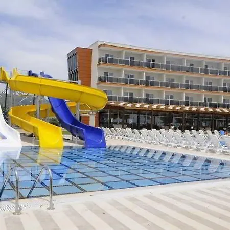 & Hotel