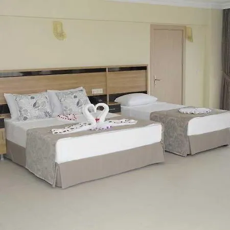 & Hotel 4*