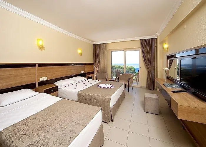 Hotel & Gumuldur