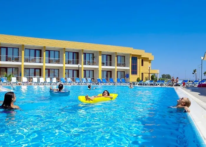 Hotel & Gumuldur