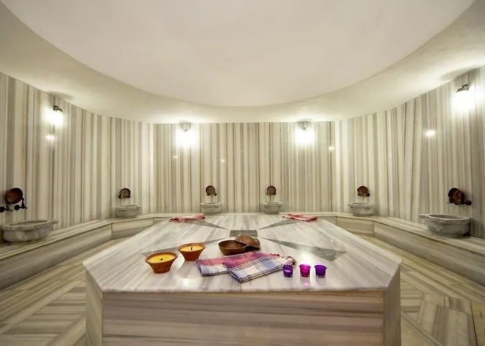 & Hotel 4*