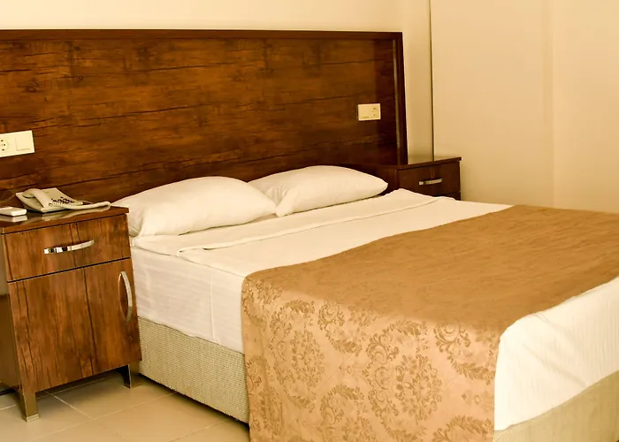 & Hotel 4*