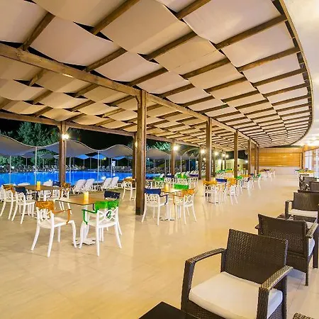 & Ξενοδοχείο